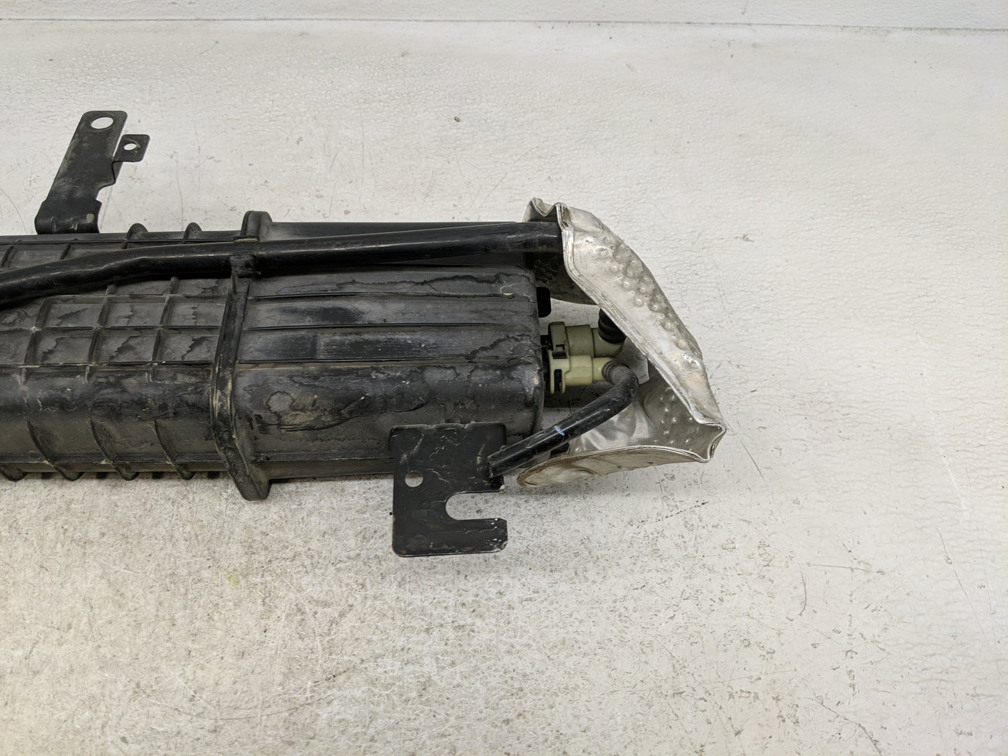 2017 Dodge Caravan Fuel Vapor Charcoal Canister - Oemusedautoparts1.com