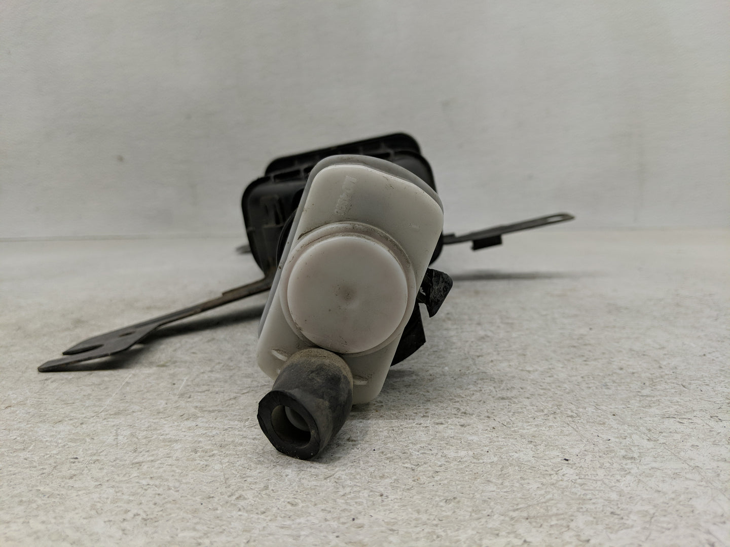 2017 Dodge Caravan Fuel Vapor Charcoal Canister 1261218 - Oemusedautoparts1.com