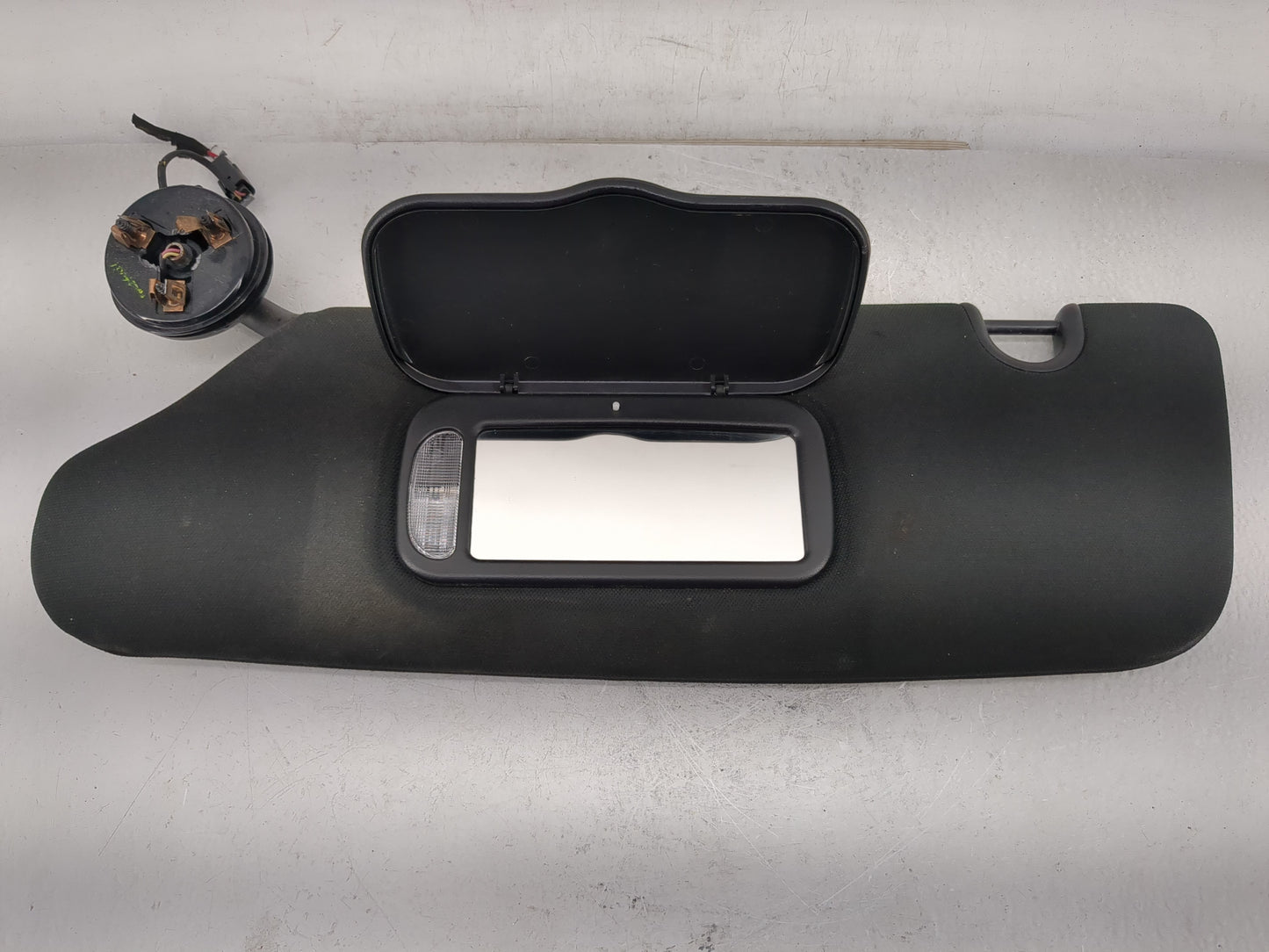 2017 Dodge Caravan Sun Visor Shade Replacement Driver Left Mirror Fits Fits 2011 2012 2013 2014 2015 2016 2018 2019 2020 OEM