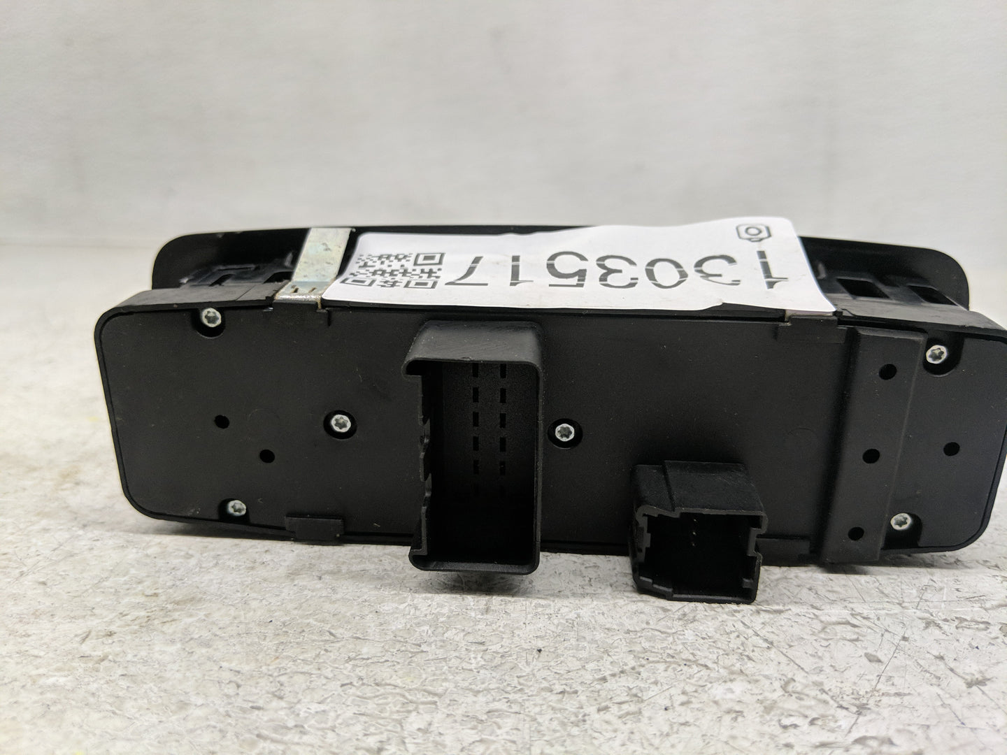 2017 Dodge Caravan Master Power Window Switch Replacement Driver Side Left P/N:10136342 68298871AA Fits OEM Used Auto Parts 