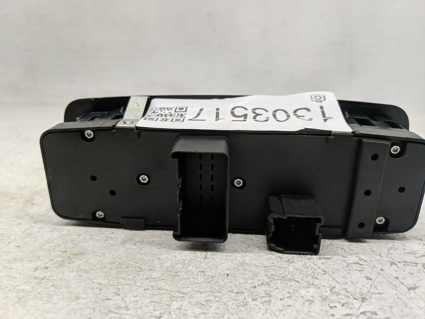 2017 Dodge Caravan Master Power Window Switch Replacement Driver Side Left P/N:10136342 68298871AA Fits OEM Used Auto Parts 
