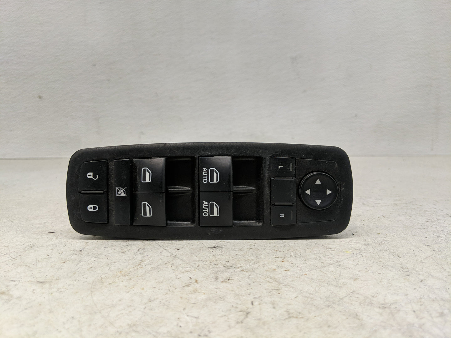 2017 Dodge Caravan Master Power Window Switch Replacement Driver Side Left P/N:10136342 68298871AA Fits OEM Used Auto Parts 