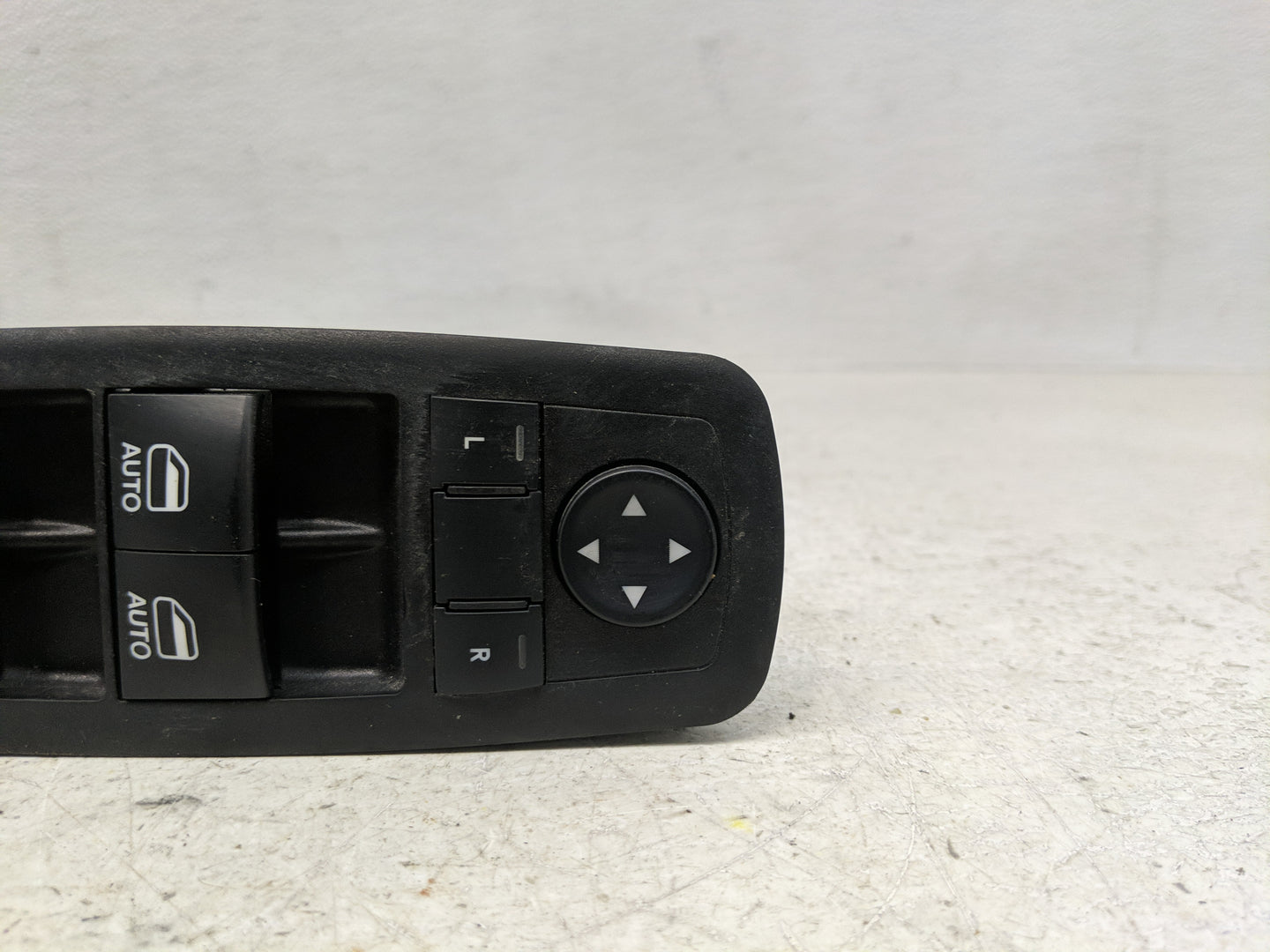 2017 Dodge Caravan Master Power Window Switch Replacement Driver Side Left P/N:10136342 68298871AA Fits OEM Used Auto Parts 
