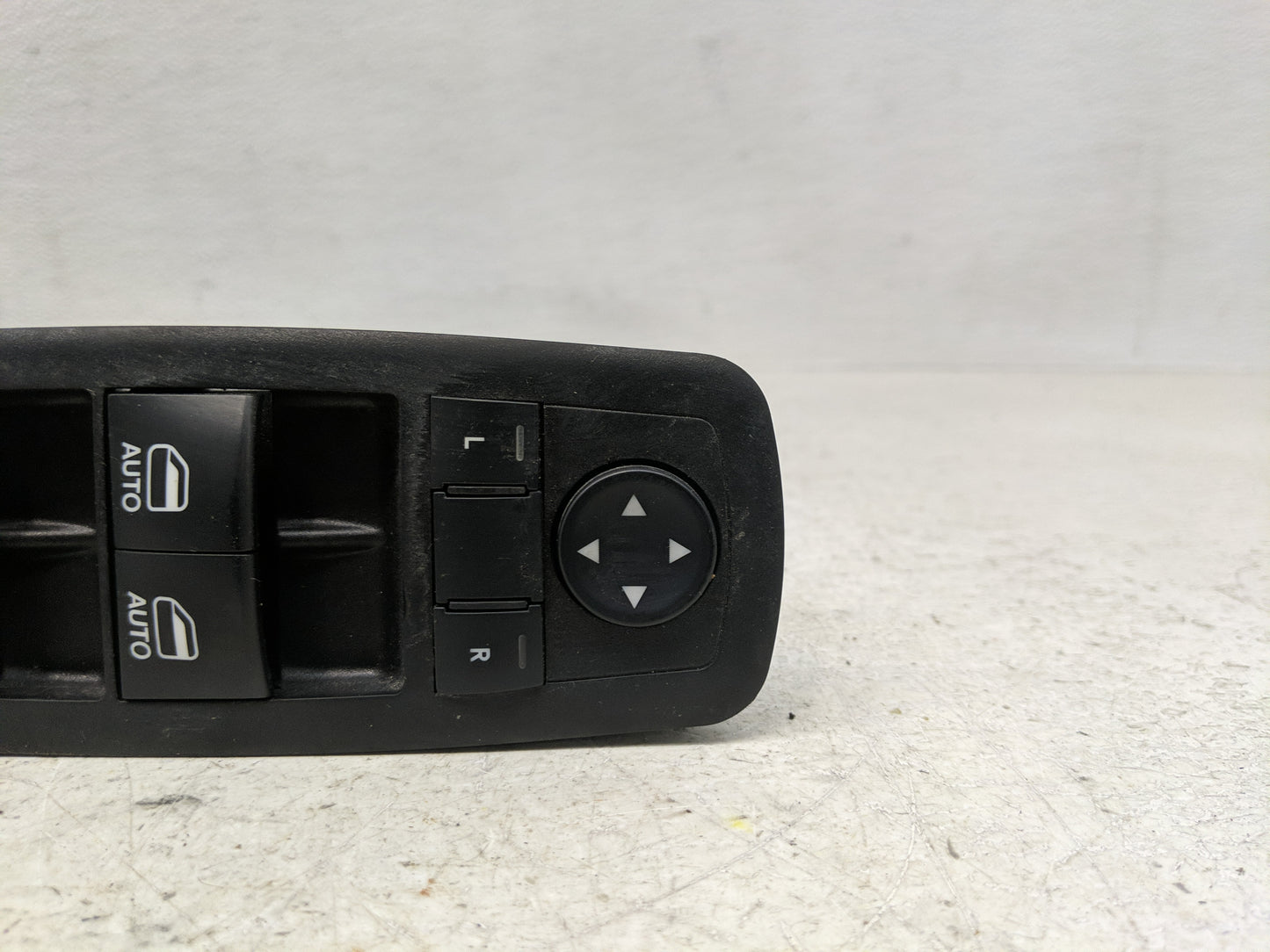 2017 Dodge Caravan Master Power Window Switch Replacement Driver Side Left P/N:10136342 68298871AA Fits OEM Used Auto Parts 