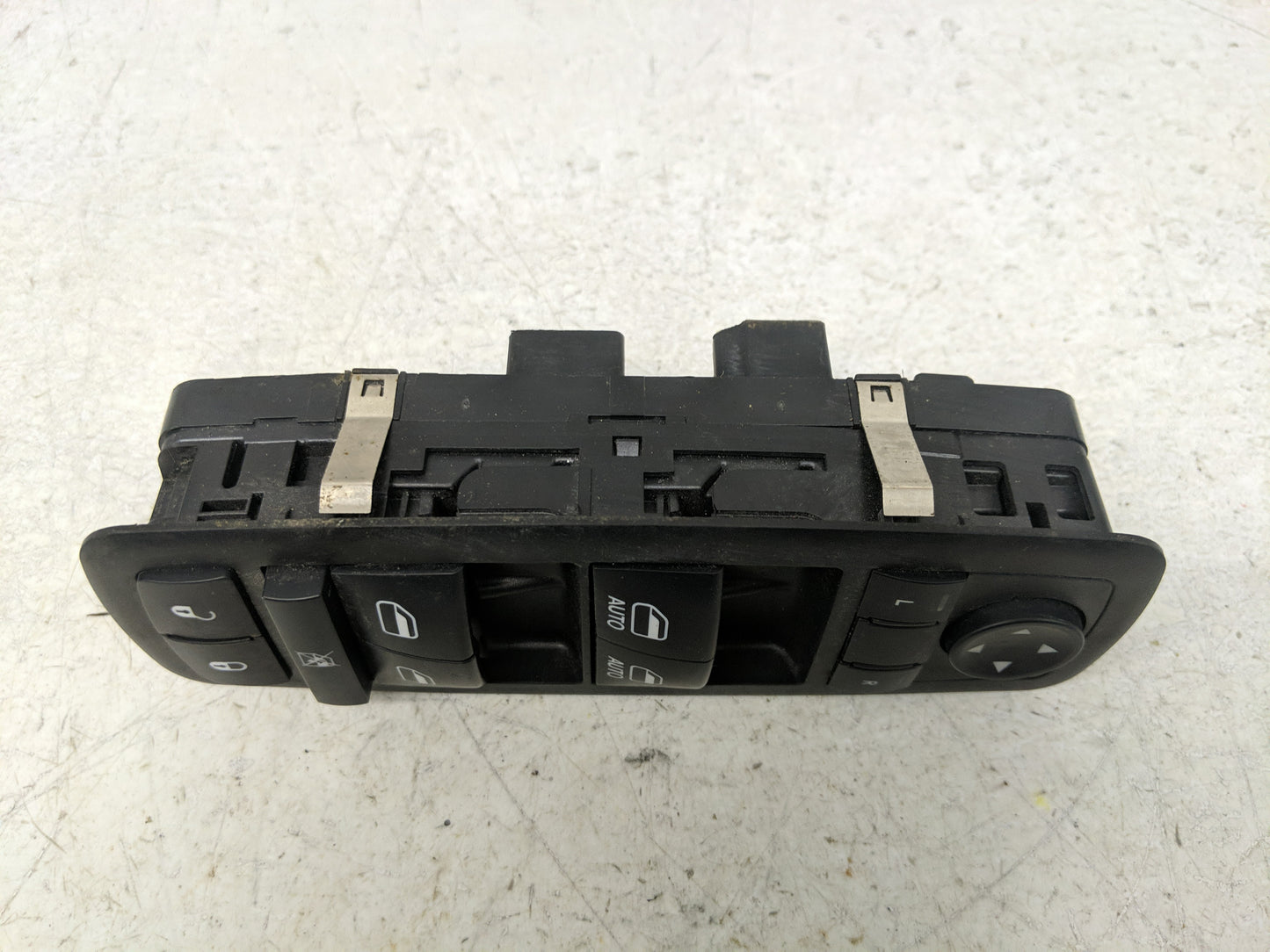 2017 Dodge Caravan Master Power Window Switch Replacement Driver Side Left P/N:10136342 68298871AA Fits OEM Used Auto Parts 