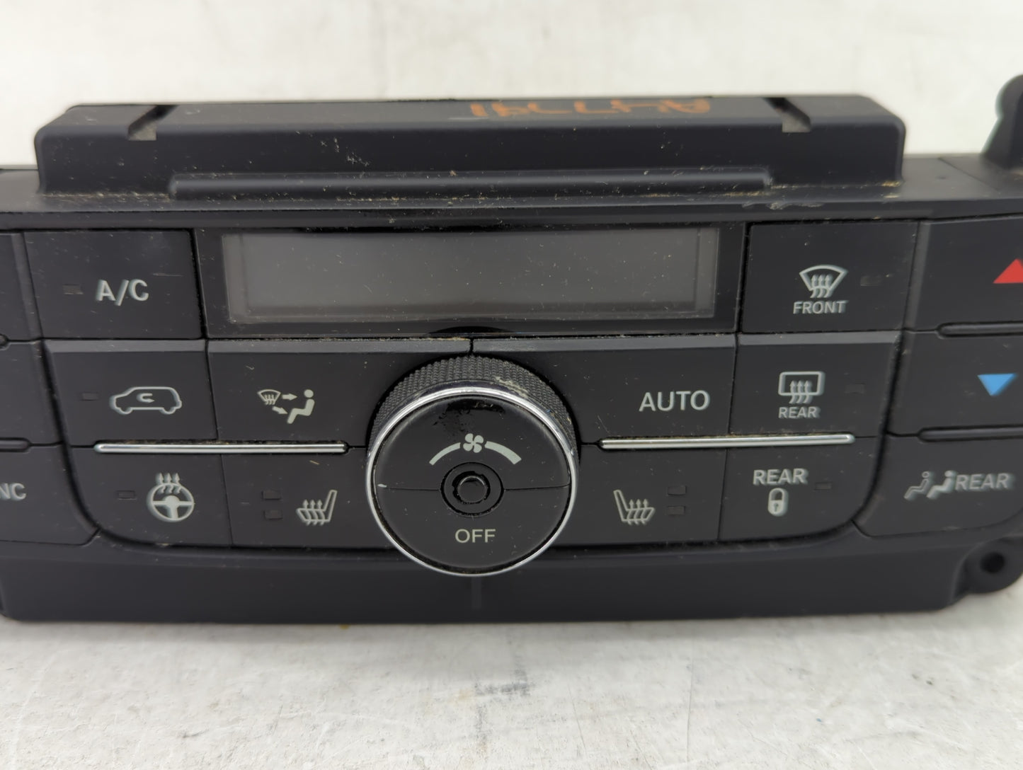 2017 Dodge Caravan Climate Control Module Temperature AC/Heater Replacement P/N:55111367AH Fits OEM Used Auto Parts - Oemuse
