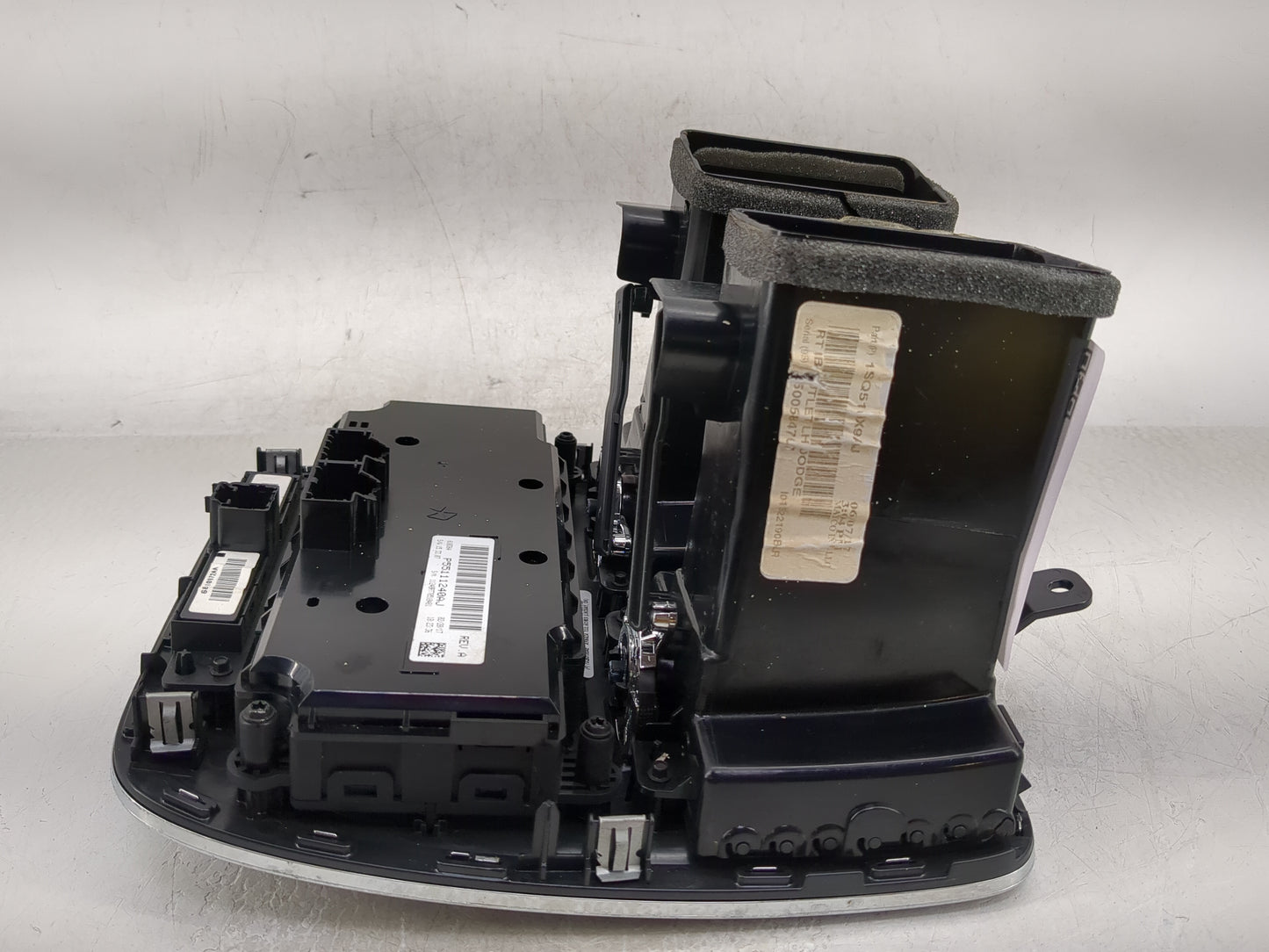 2017 Dodge Caravan Climate Control Module Temperature AC/Heater Replacement P/N:P55111240AJ Fits OEM Used Auto Parts - Oemus