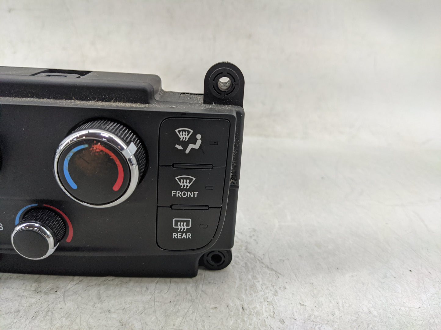 2017 Dodge Caravan Climate Control Module Temperature AC/Heater Replacement P/N:P55111240AJ Fits OEM Used Auto Parts - Oemus