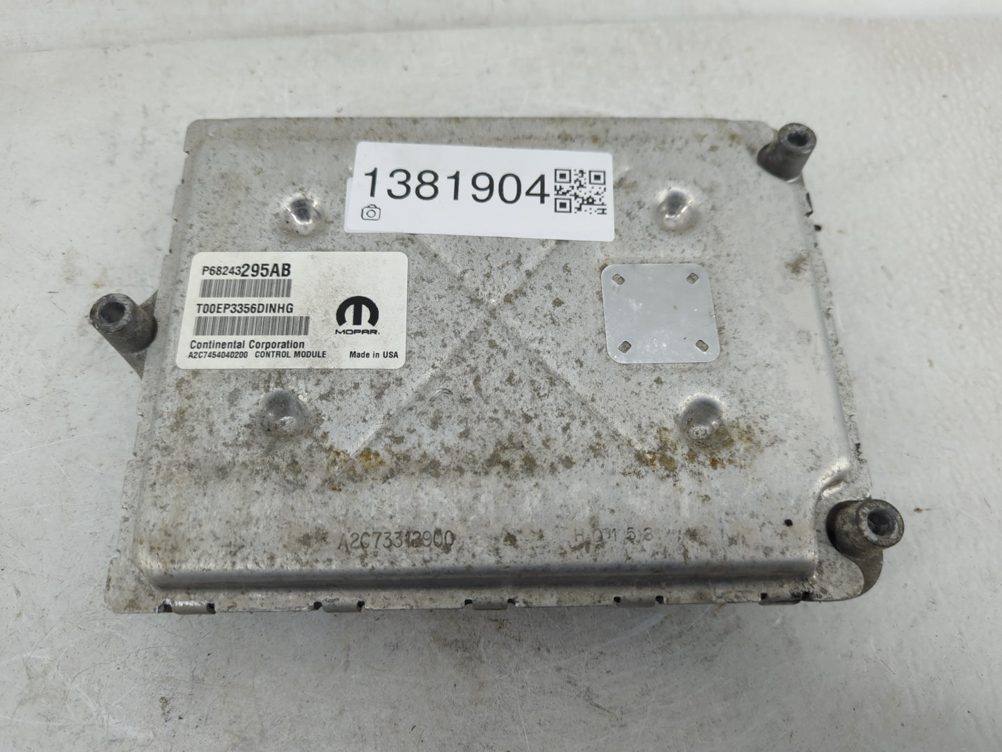 2017 Dodge Caravan PCM Engine Control Computer ECU ECM PCU OEM P/N:68243295AB Fits Fits 2016 2018 2019 2020 OEM Used Auto Pa