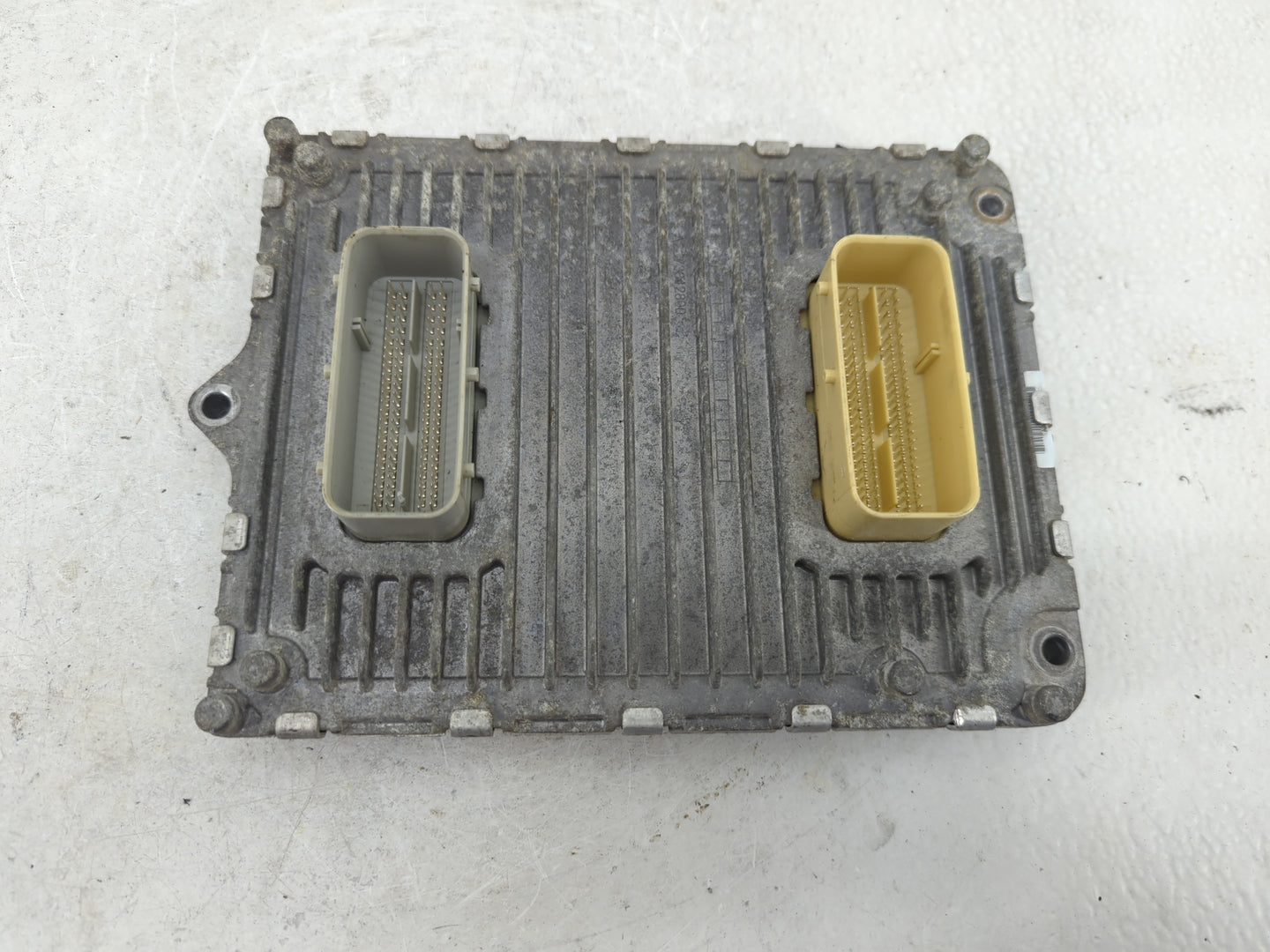 2017 Dodge Caravan PCM Engine Control Computer ECU ECM PCU OEM P/N:68243295AB Fits Fits 2016 2018 2019 2020 OEM Used Auto Pa