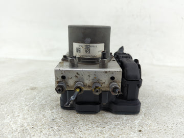 2017 Dodge Caravan ABS Pump Control Module Replacement P/N:P68183803AC Fits Fits 2015 2016 2018 2019 2020 OEM Used Auto Part