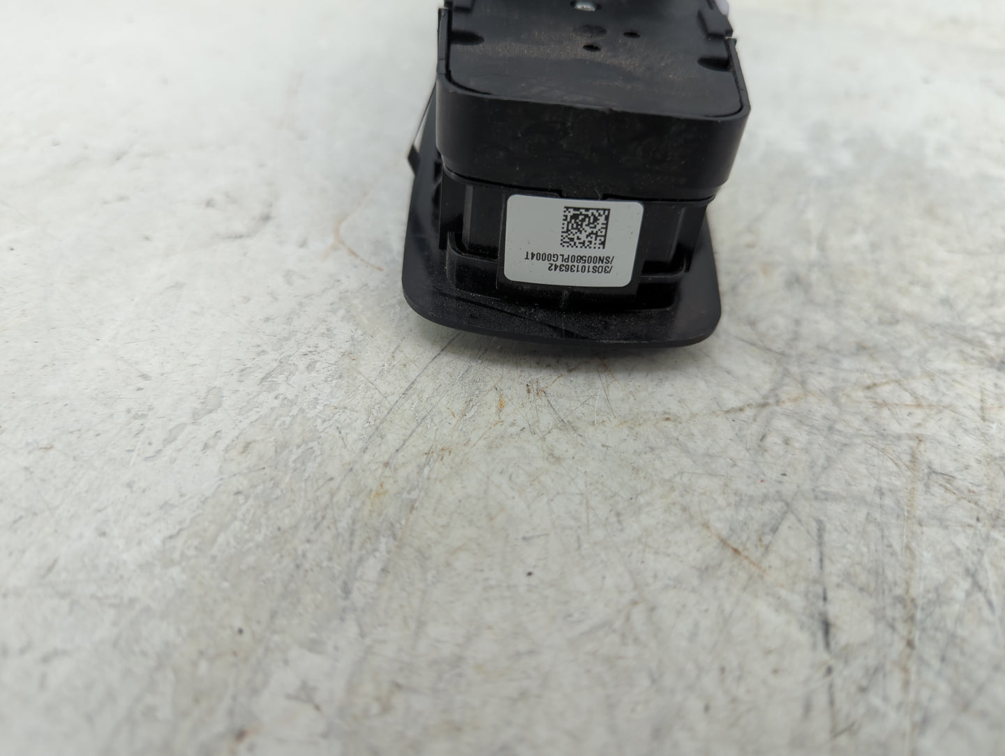 2017 Dodge Caravan Master Power Window Switch Replacement Driver Side Left P/N:68298871AA Fits OEM Used Auto Parts - Oemused