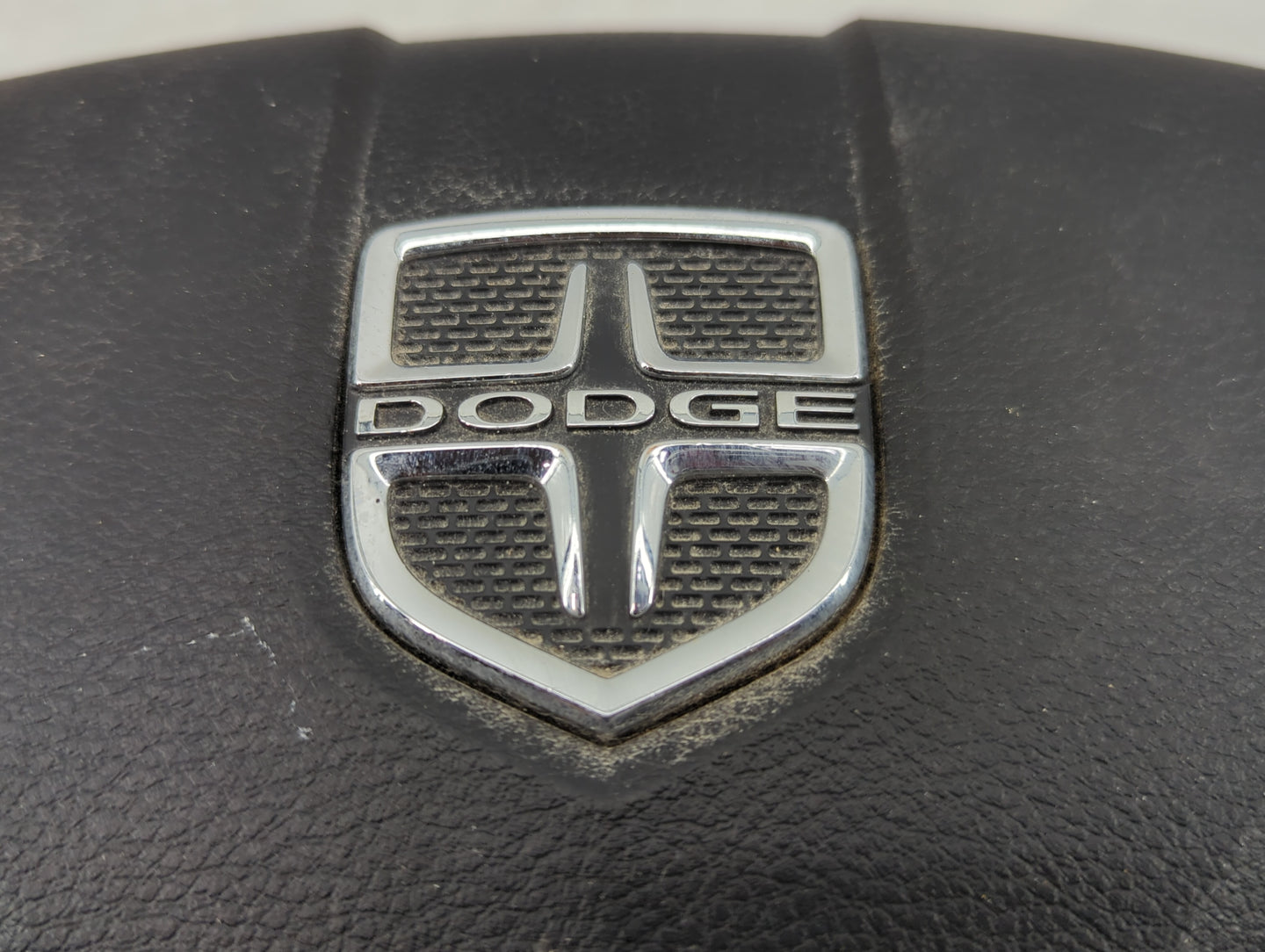 2017 Dodge Caravan Air Bag Driver Left Steering Wheel Mounted Fits Fits 2013 2014 2015 2016 2018 2019 2020 OEM Used Auto Par