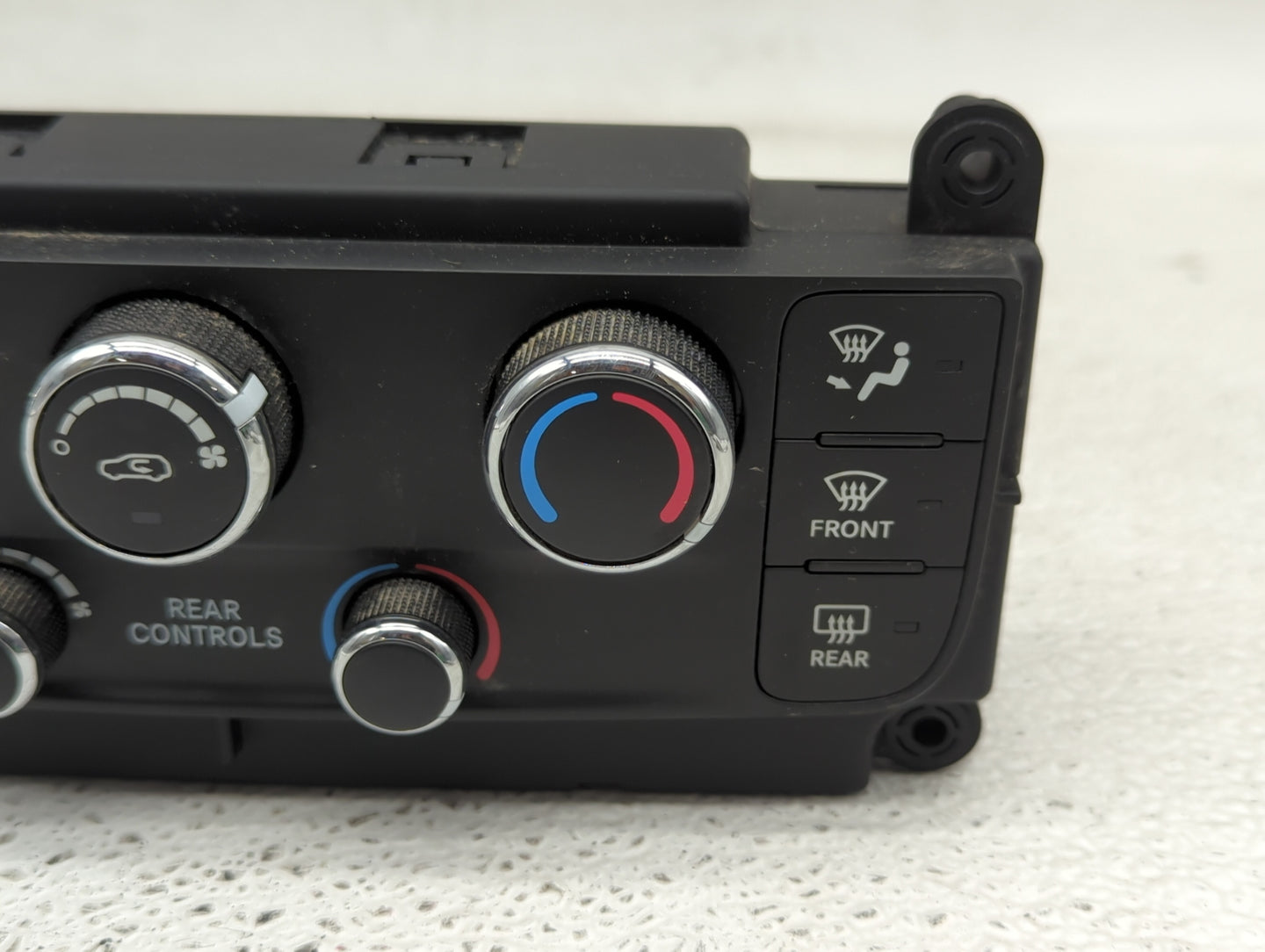 2017 Dodge Caravan Climate Control Module Temperature AC/Heater Replacement P/N:P55111240AJ Fits OEM Used Auto Parts - Oemus