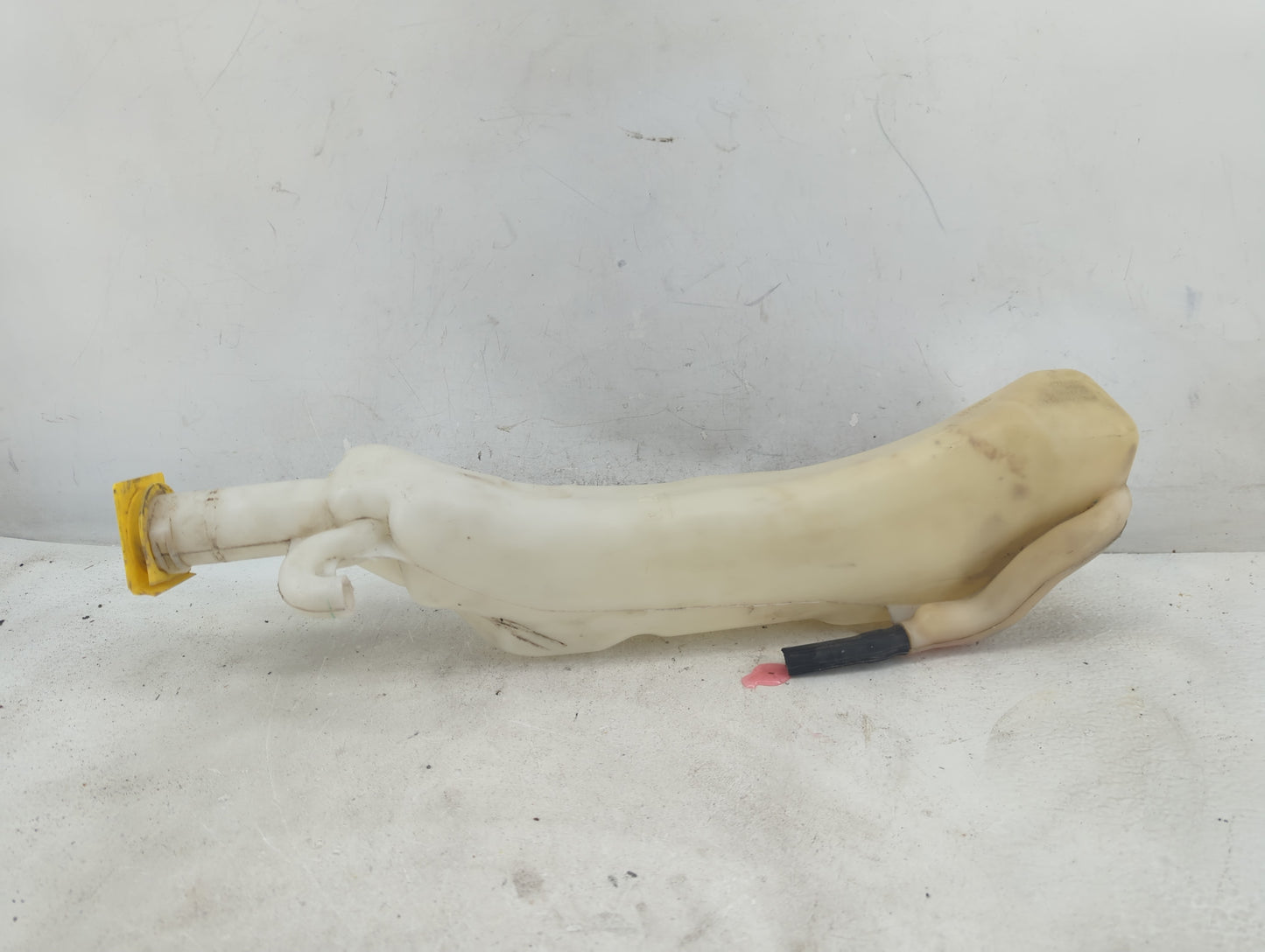 Dodge Caravan Radiator Coolant Overflow Expansion Tank Bottle - Oemusedautoparts1.com