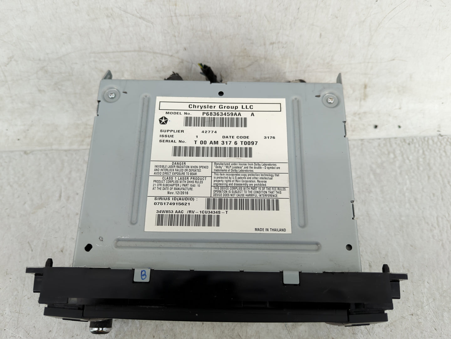 2017 Dodge Caravan Radio AM FM Cd Player Receiver Replacement P/N:68363459AA Fits Fits 2012 2013 2014 2015 2016 2018 2019 20