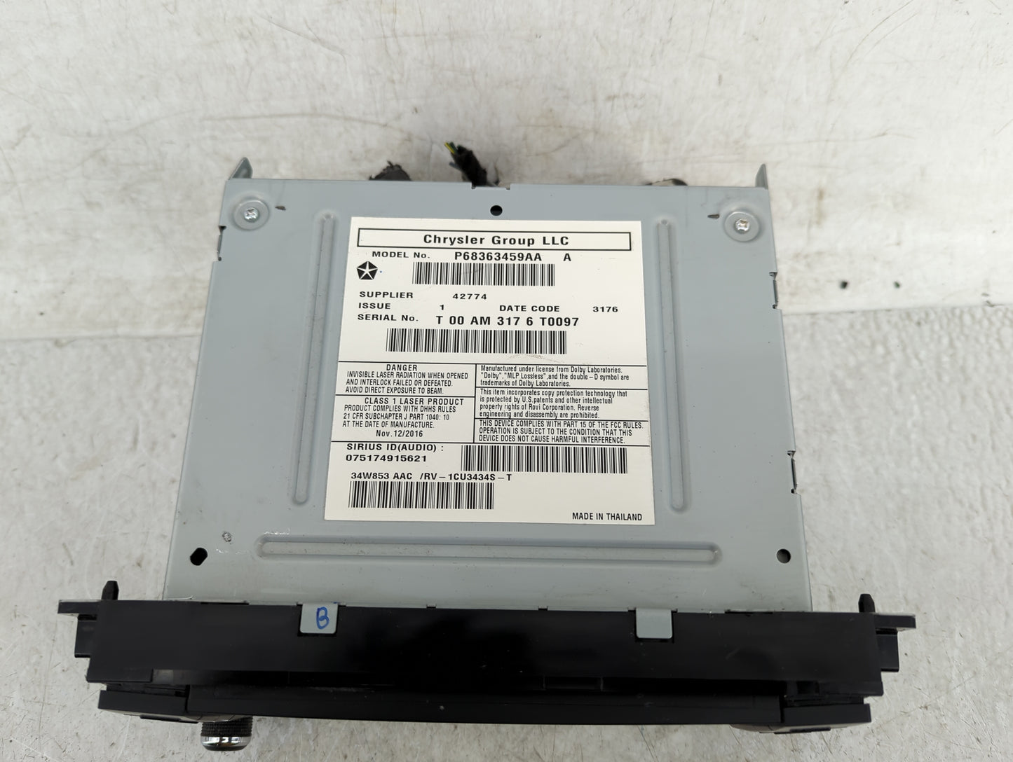 2017 Dodge Caravan Radio AM FM Cd Player Receiver Replacement P/N:68363459AA Fits Fits 2012 2013 2014 2015 2016 2018 2019 20