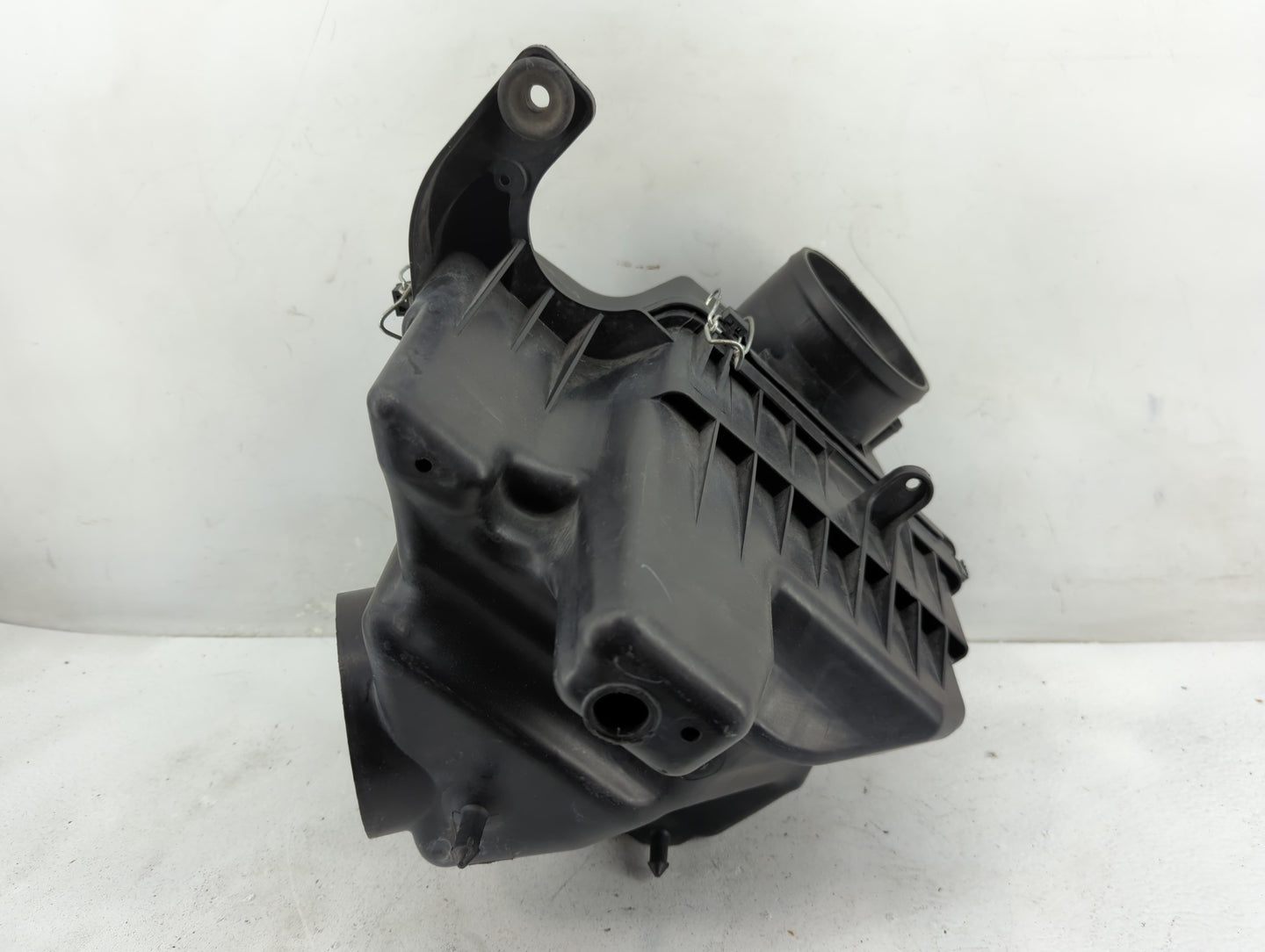 Dodge Caravan Air Cleaner Intake-duct Hose Tube - Oemusedautoparts1.com