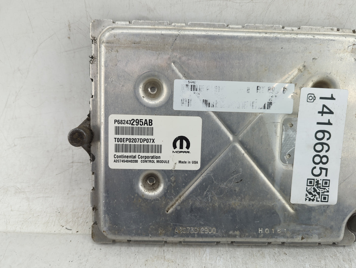 2017 Dodge Caravan PCM Engine Control Computer ECU ECM PCU OEM P/N:P68243295AB Fits Fits 2016 2018 2019 2020 OEM Used Auto P