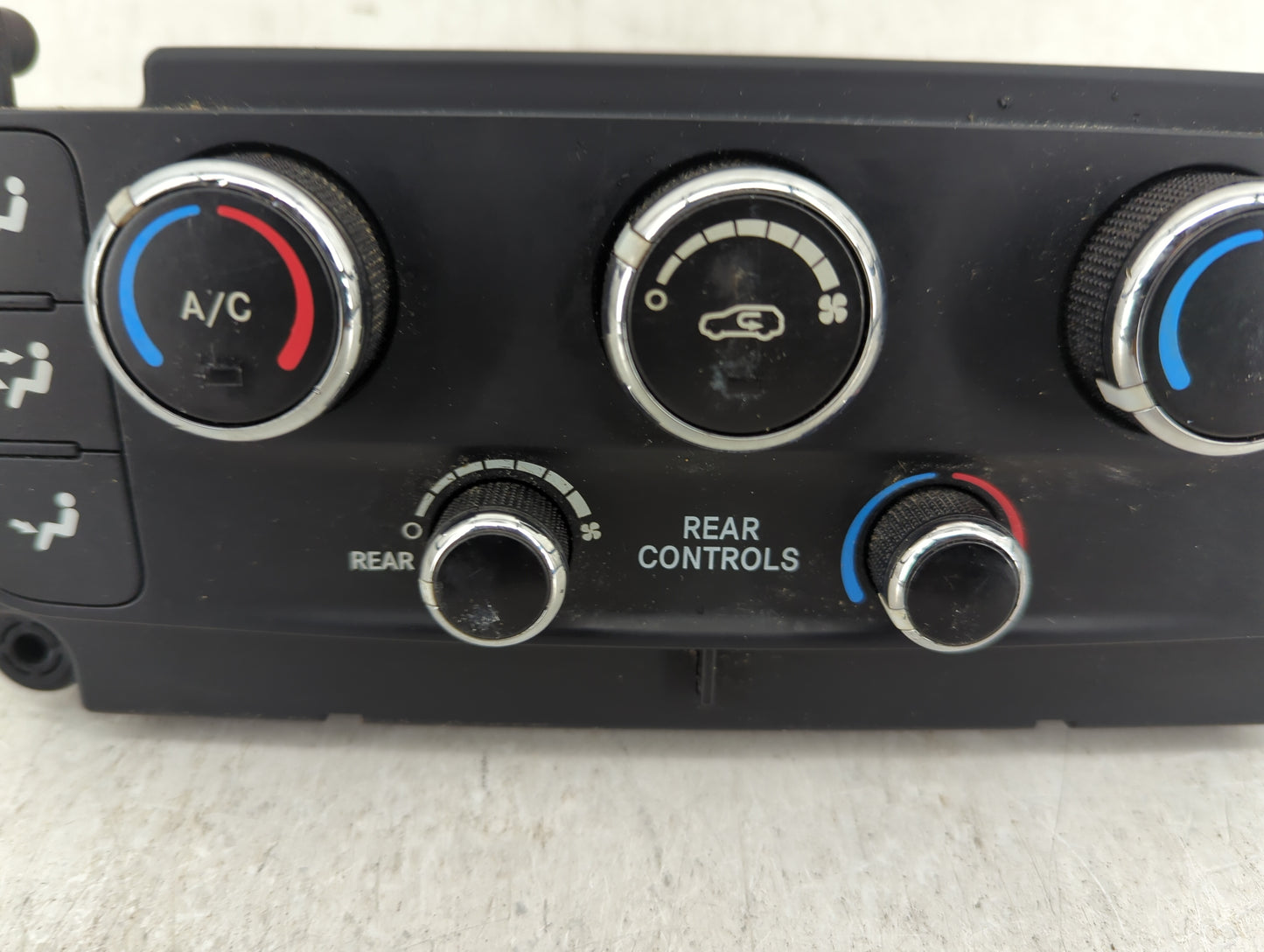 2017 Dodge Caravan Climate Control Module Temperature AC/Heater Replacement P/N:P55111240AJ Fits OEM Used Auto Parts - Oemus