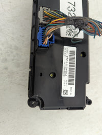 2017 Dodge Caravan Climate Control Module Temperature AC/Heater Replacement P/N:P55111240AJ Fits OEM Used Auto Parts - Oemus