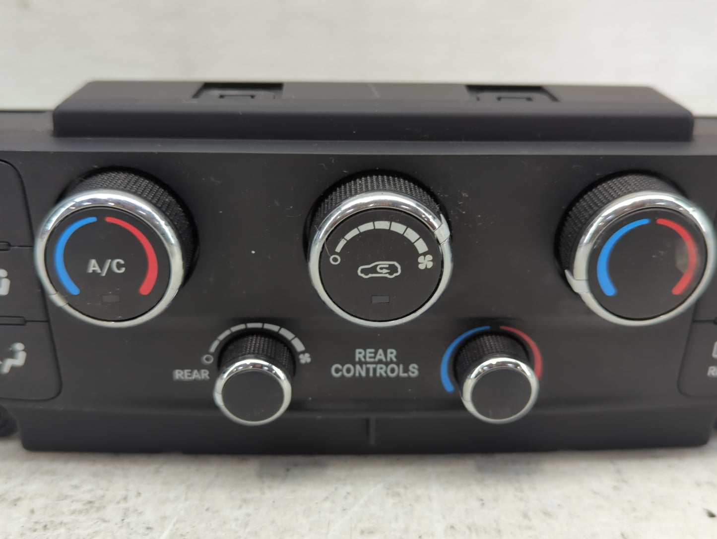 2017 Dodge Caravan Climate Control Module Temperature AC/Heater Replacement P/N:P55111240AJ Fits OEM Used Auto Parts - Oemus