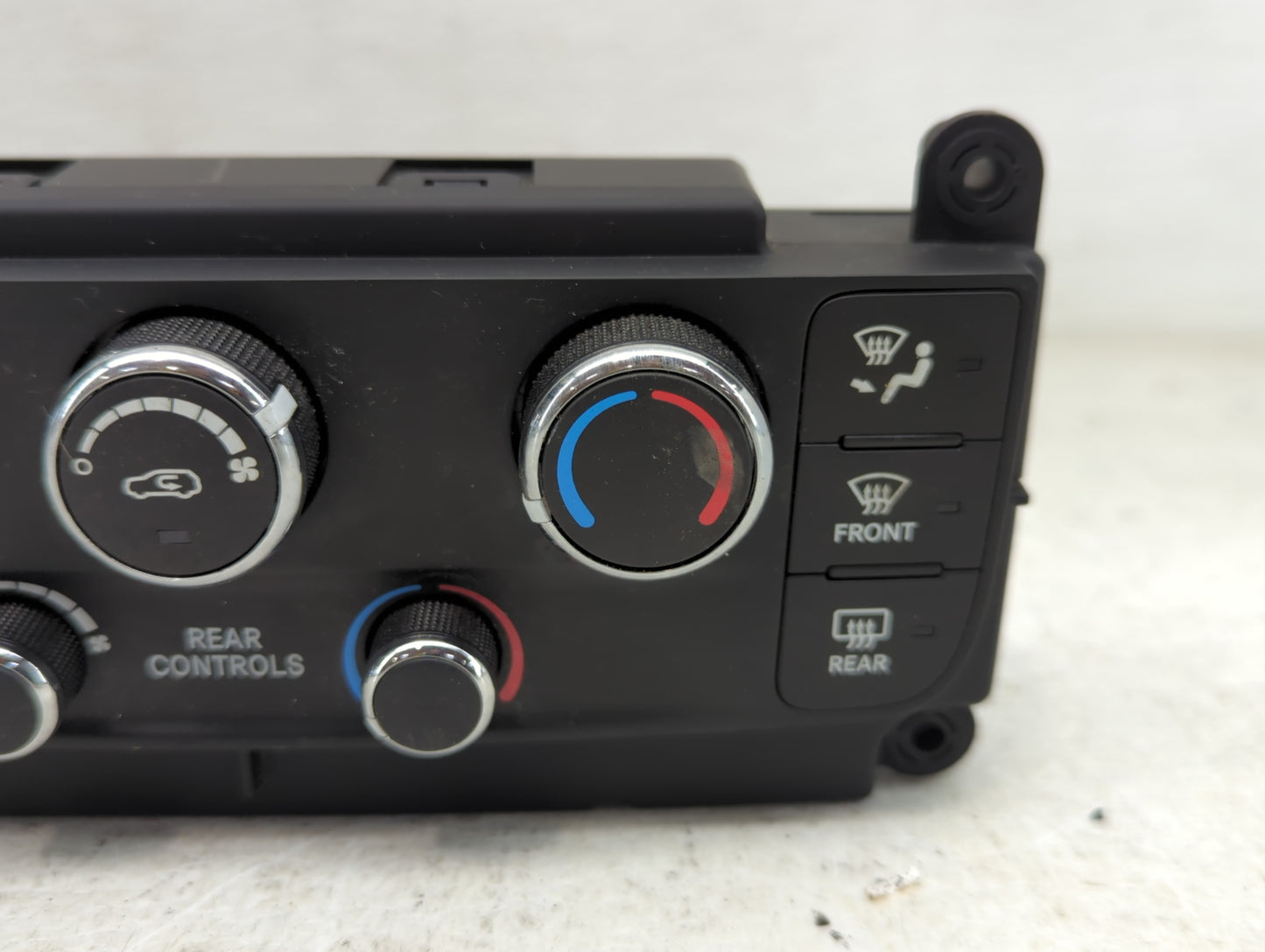 2017 Dodge Caravan Climate Control Module Temperature AC/Heater Replacement P/N:P55111240AJ Fits OEM Used Auto Parts - Oemus