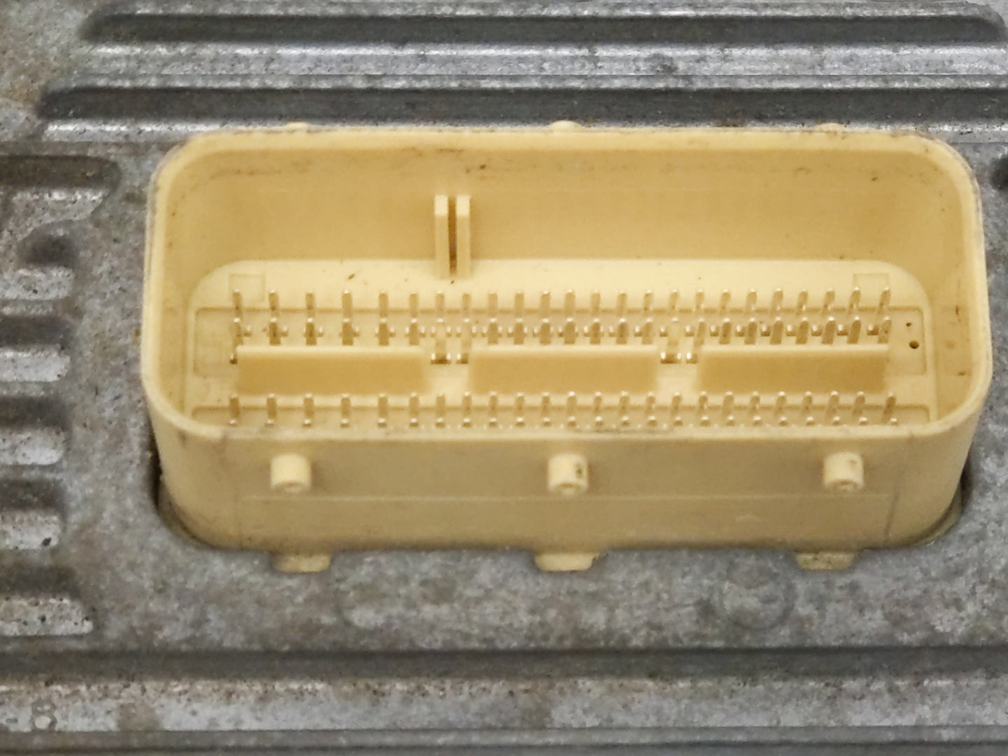 2017 Dodge Caravan PCM Engine Control Computer ECU ECM PCU OEM P/N:P68243295AB Fits Fits 2016 2018 2019 2020 OEM Used Auto P