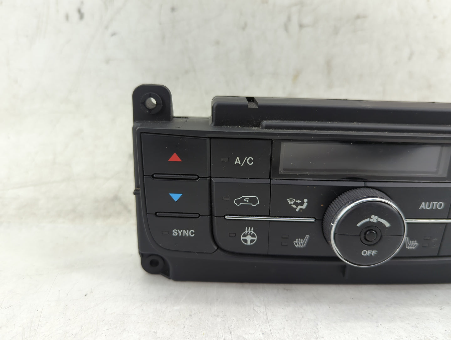 2017 Dodge Caravan Climate Control Module Temperature AC/Heater Replacement P/N:55111367AH Fits OEM Used Auto Parts - Oemuse