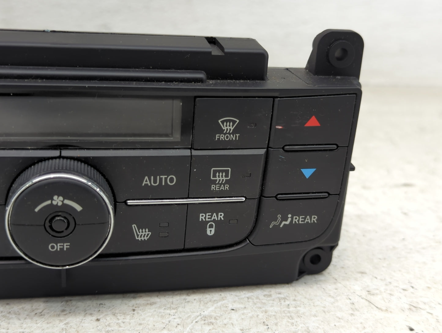 2017 Dodge Caravan Climate Control Module Temperature AC/Heater Replacement P/N:55111367AH Fits OEM Used Auto Parts - Oemuse