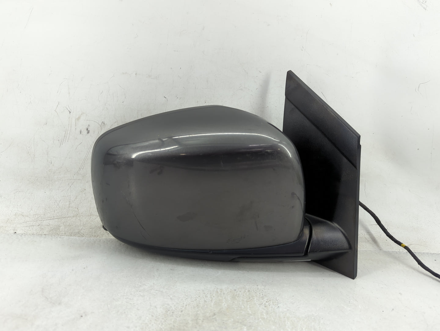2017 Dodge Caravan Passenger Side View Mirror - Right Door Mirror OEM Used - Oemusedautoparts1.com