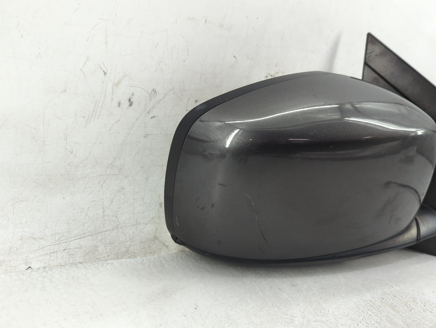 2017 Dodge Caravan Passenger Side View Mirror - Right Door Mirror OEM Used - Oemusedautoparts1.com