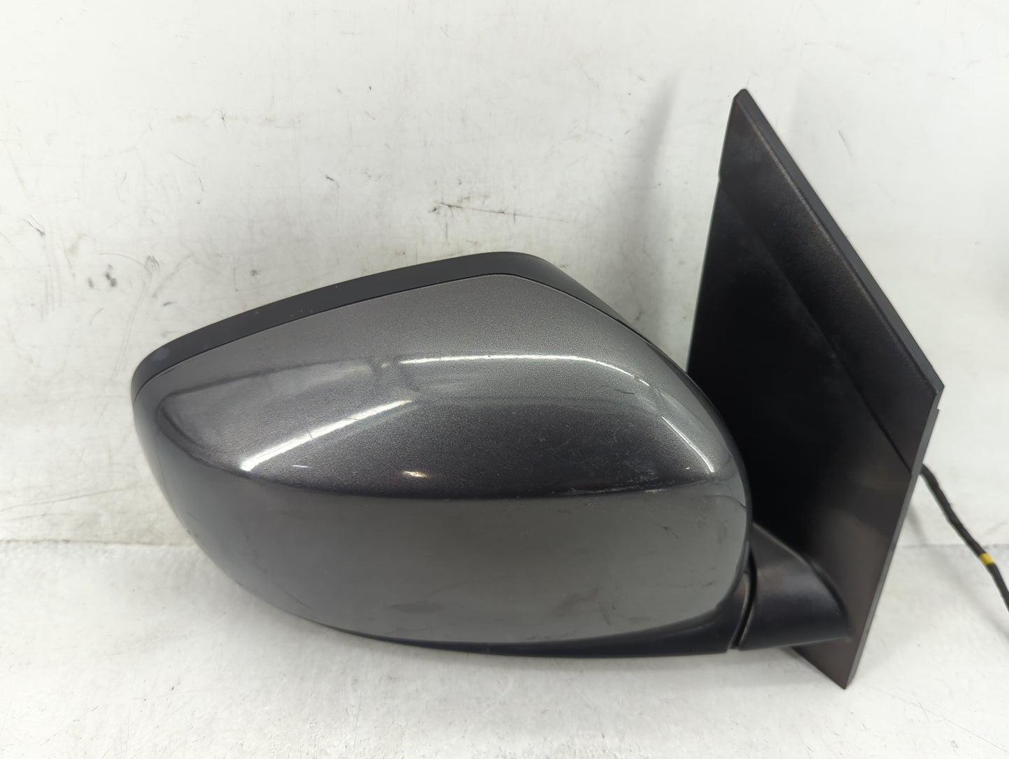2017 Dodge Caravan Passenger Side View Mirror - Right Door Mirror OEM Used - Oemusedautoparts1.com