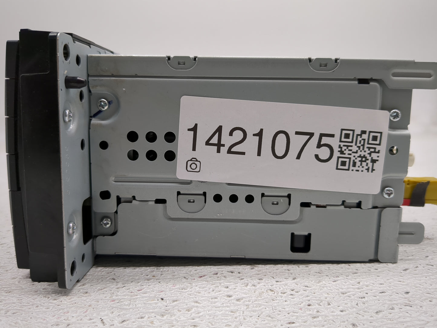 2017 Dodge Caravan Radio AM FM Cd Player Receiver Replacement P/N:P68363459AA Fits Fits 2012 2013 2014 2015 2016 2018 2019 2