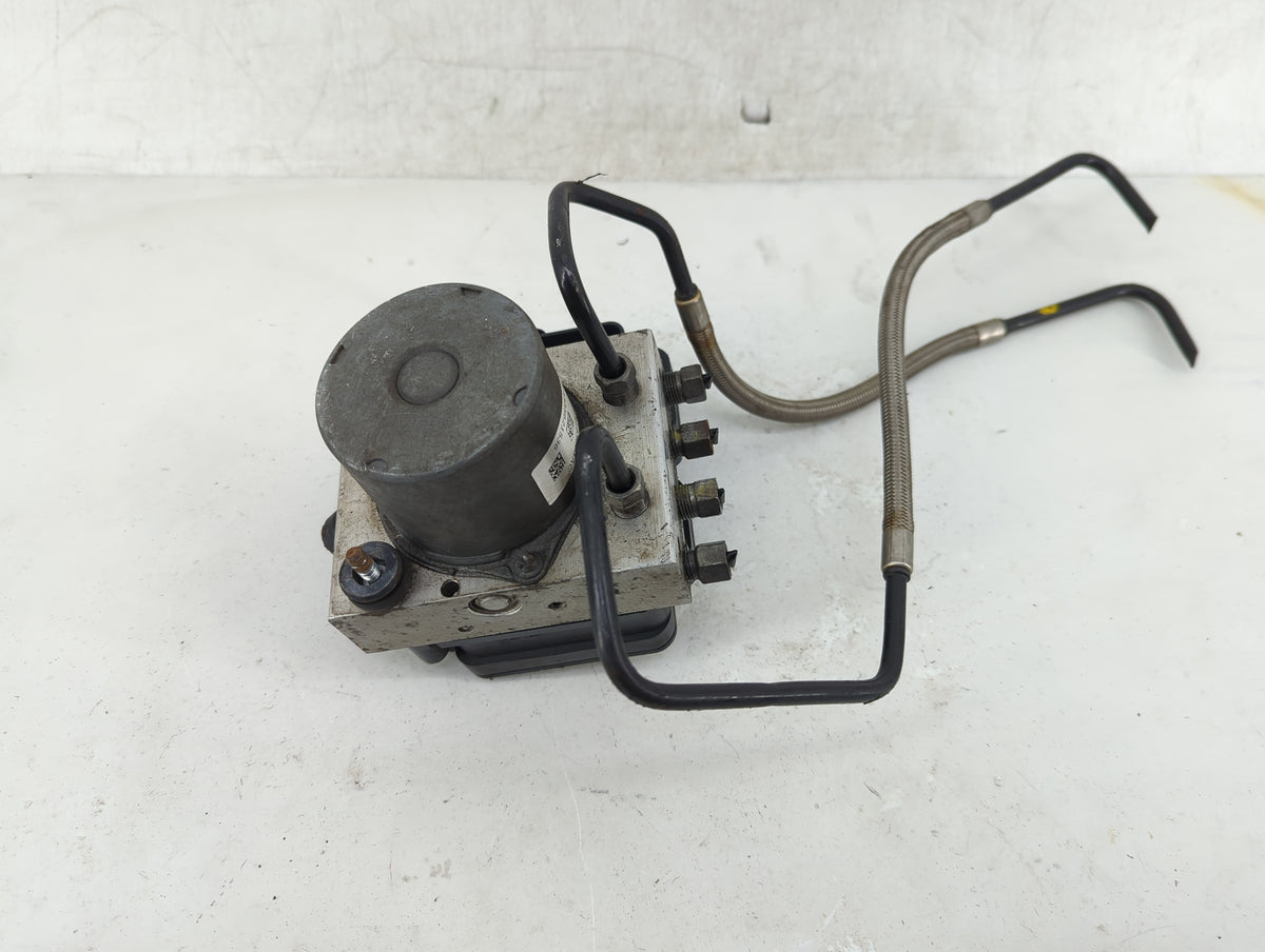 2017 Dodge Caravan Anti-Lock Brake ABS Pump Module Actuator OEM P/N:P68183803AC Fits Fits 2015 2016 2018 2019 2020 OEM Used 