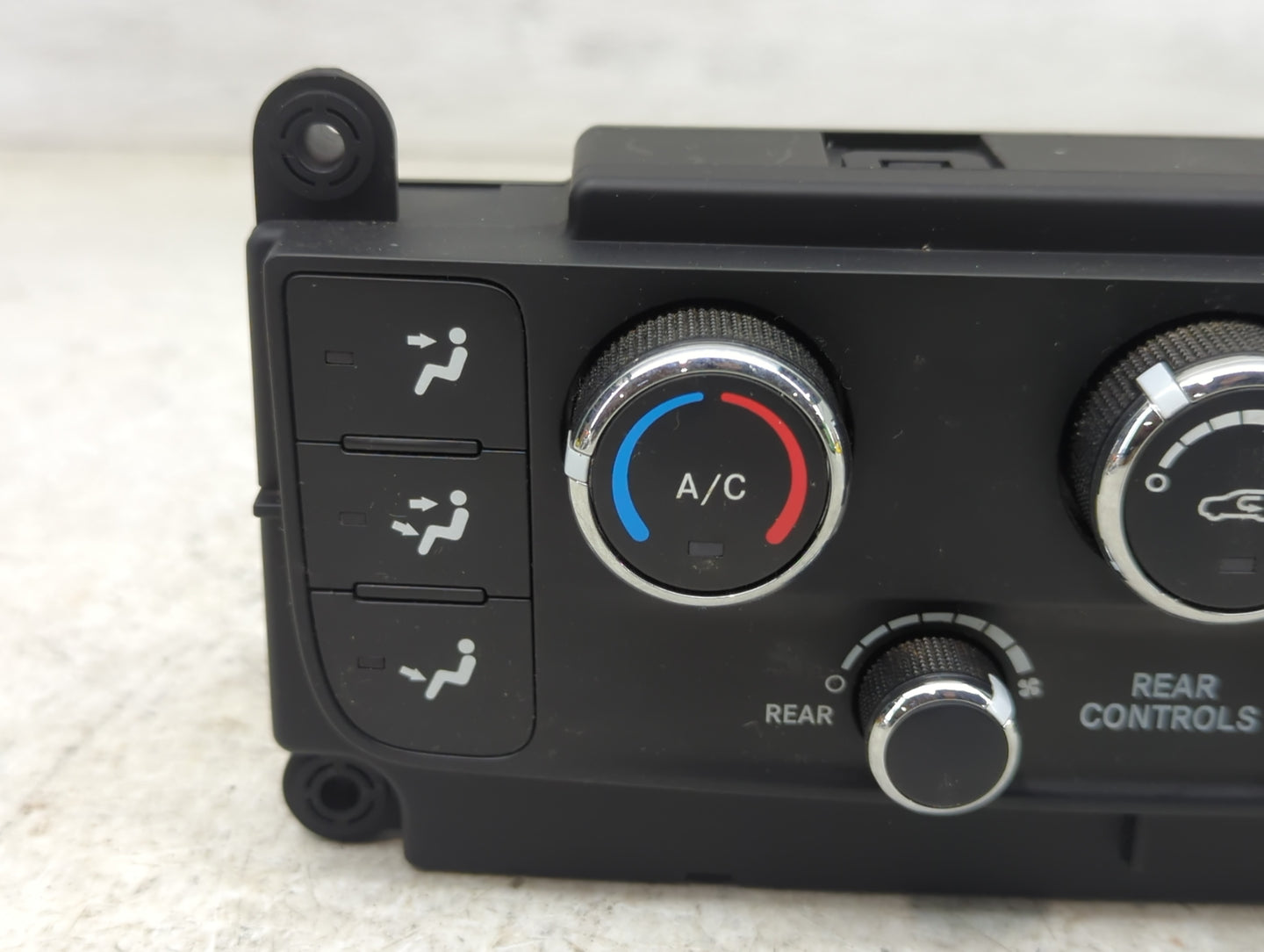2017 Dodge Caravan Climate Control Module Temperature AC/Heater Replacement P/N:P55111240AJ Fits OEM Used Auto Parts - Oemus