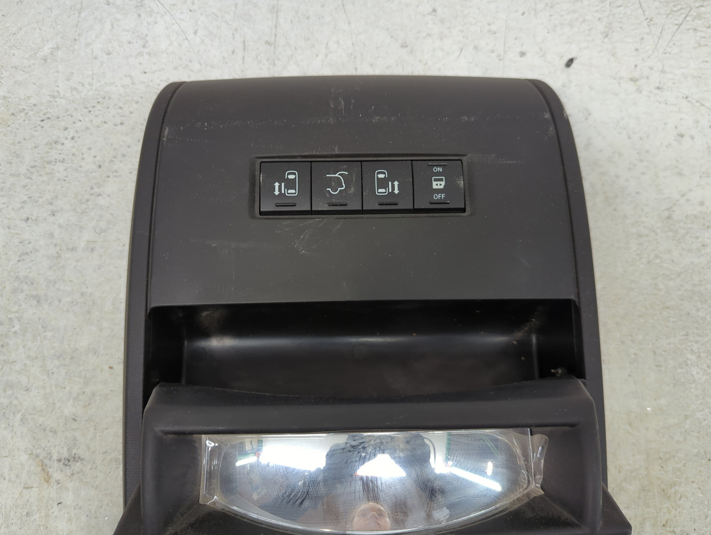 2017 Dodge Caravan Overhead Console W/rear Climate Control Black - Oemusedautoparts1.com