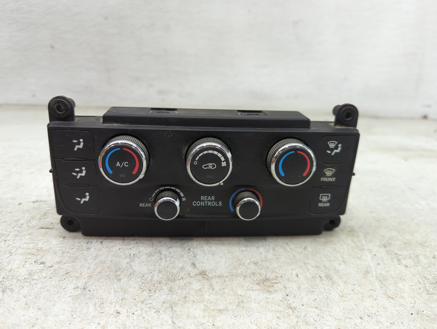 2017 Dodge Caravan Climate Control Module Temperature AC/Heater Replacement P/N:P55111240AJ Fits OEM Used Auto Parts - Oemus
