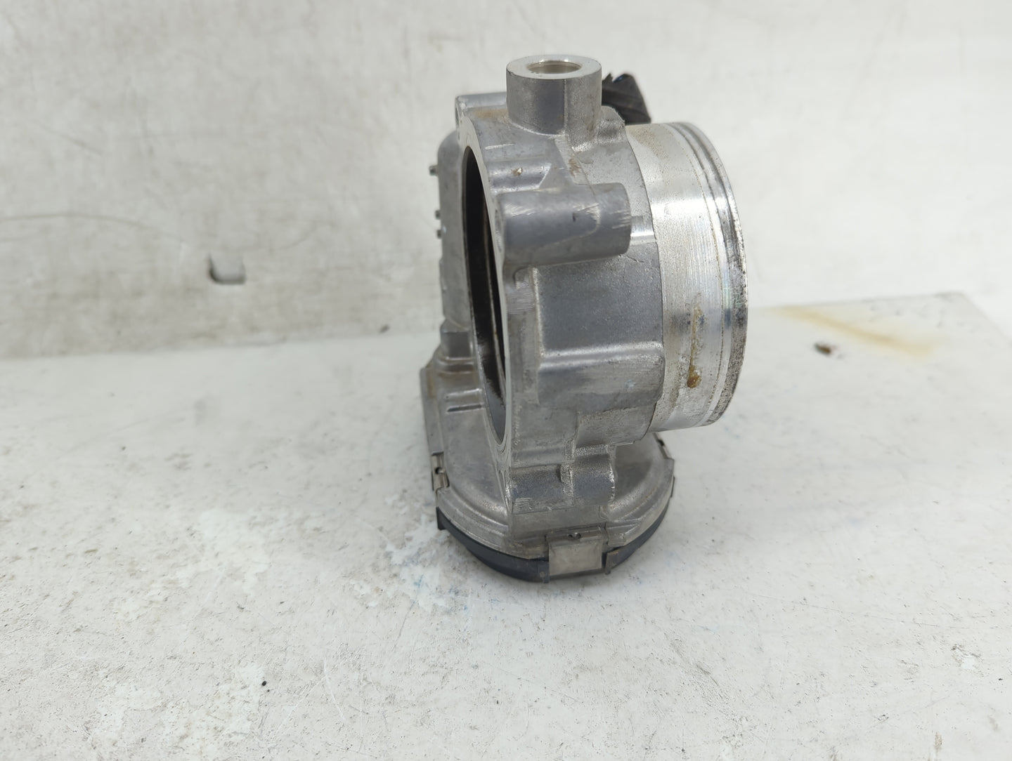 2017 Dodge Caravan Throttle Body P/N:0 280 750 570 05184349AC Fits Fits 2011 2012 2013 2014 2015 2016 2018 2019 2020 2021 20