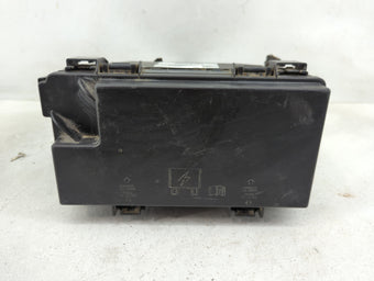 compare product Dodge Caravan Fusebox Fuse Box Relay Module Tipm R62337-001