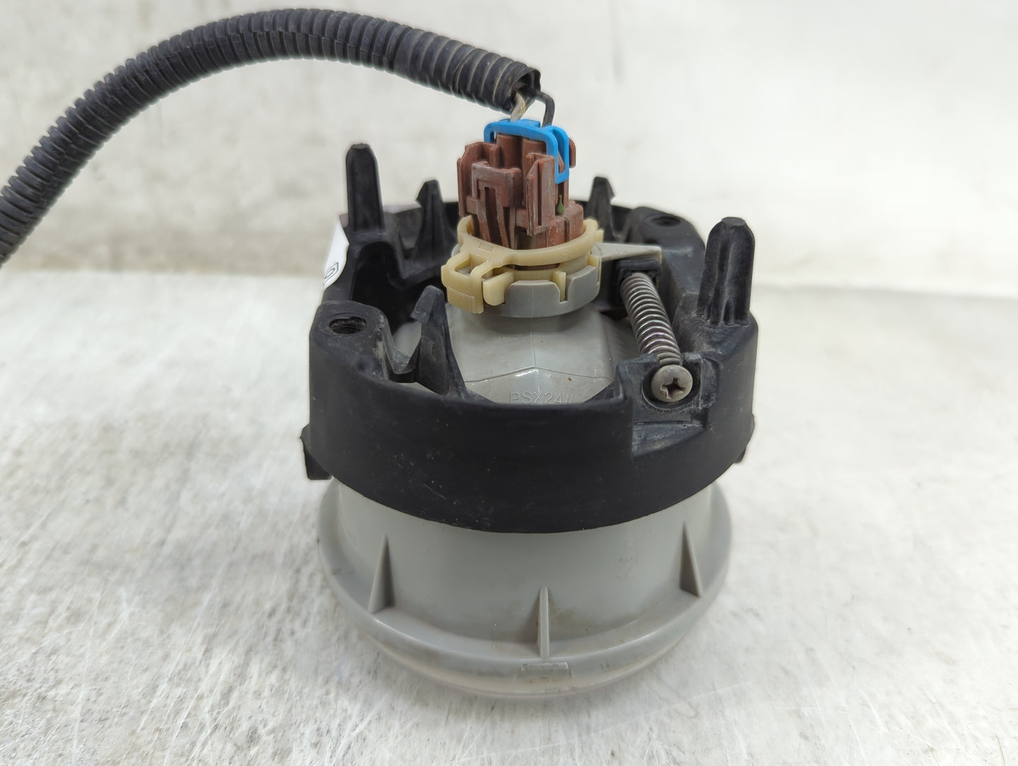 Dodge Caravan Passenger Right Oem Fog Light Lamp - Oemusedautoparts1.com