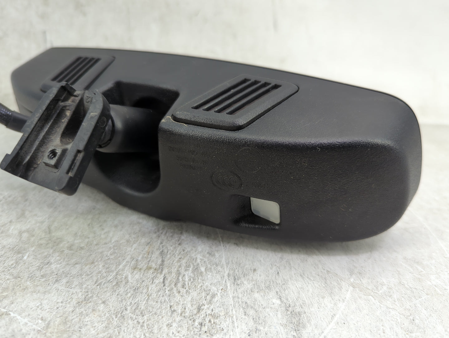 2017 Dodge Caravan Interior Rear View Mirror Replacement OEM P/N:55157457AD Fits Fits 2013 2014 2015 2016 OEM Used Auto Part