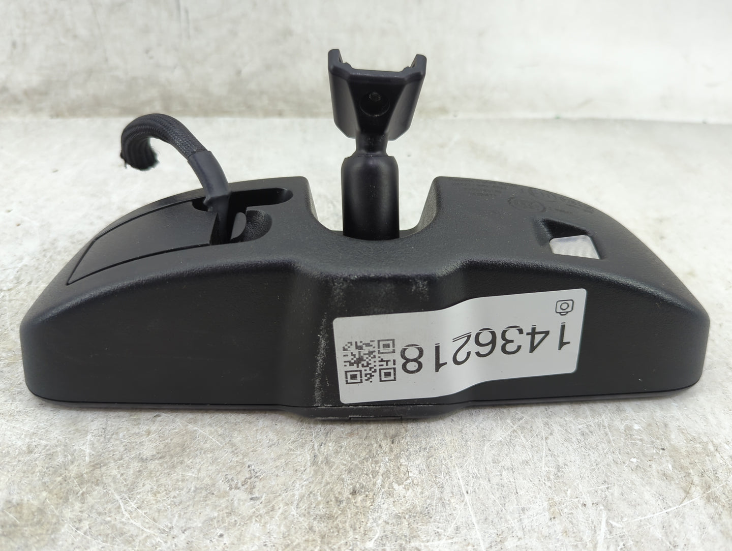 2017 Dodge Caravan Interior Rear View Mirror Replacement OEM P/N:55157457AD Fits Fits 2013 2014 2015 2016 OEM Used Auto Part