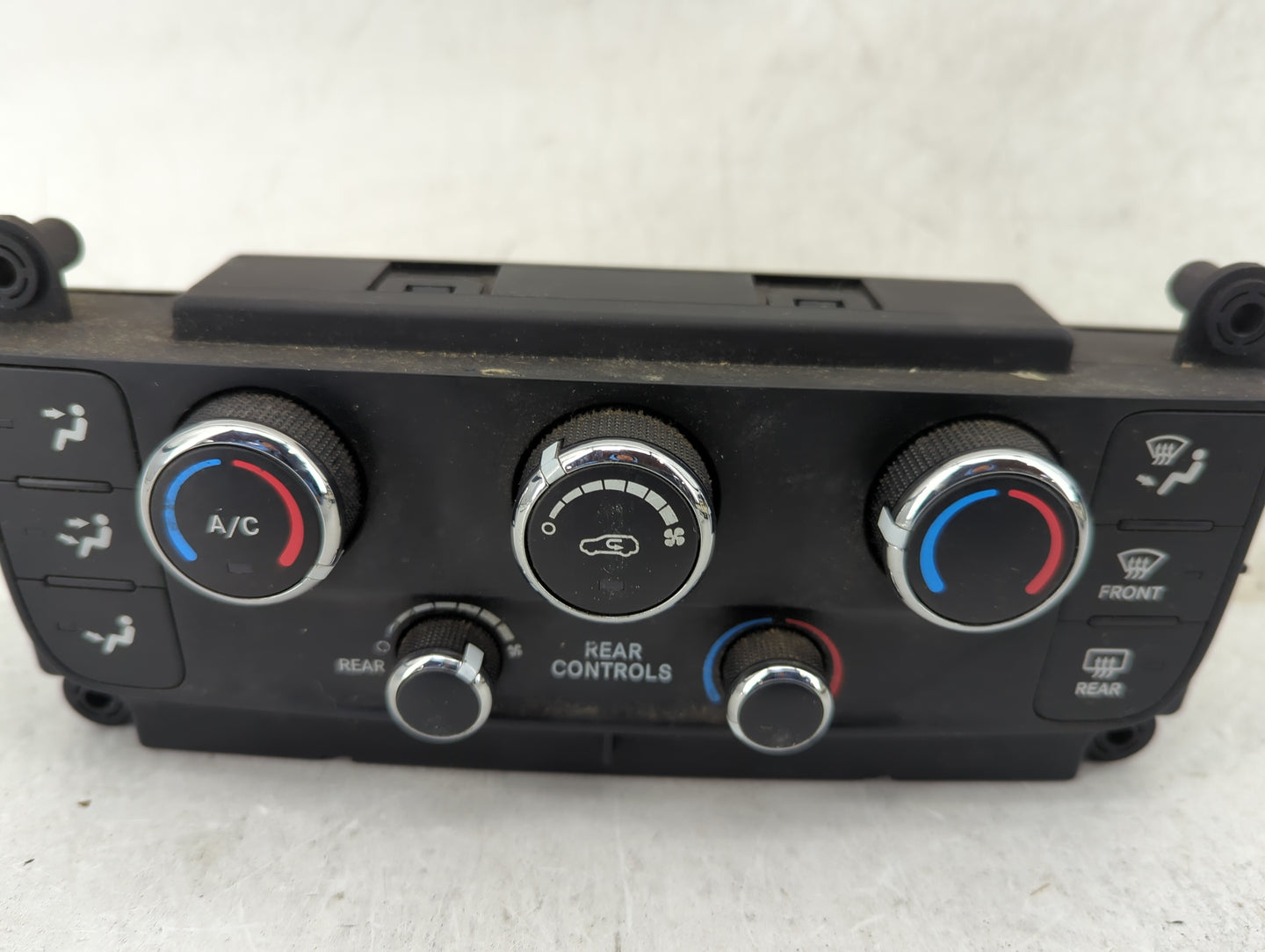 2017 Dodge Caravan Climate Control Module Temperature AC/Heater Replacement P/N:P55111240AJ Fits OEM Used Auto Parts - Oemus