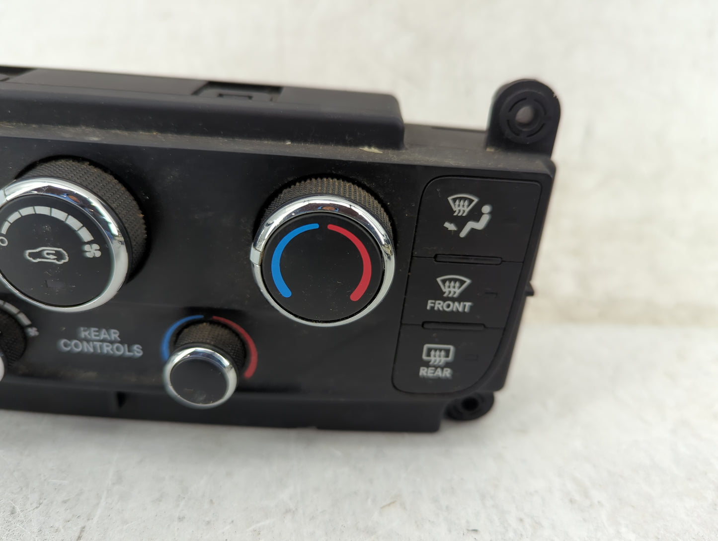2017 Dodge Caravan Climate Control Module Temperature AC/Heater Replacement P/N:P55111240AJ Fits OEM Used Auto Parts - Oemus