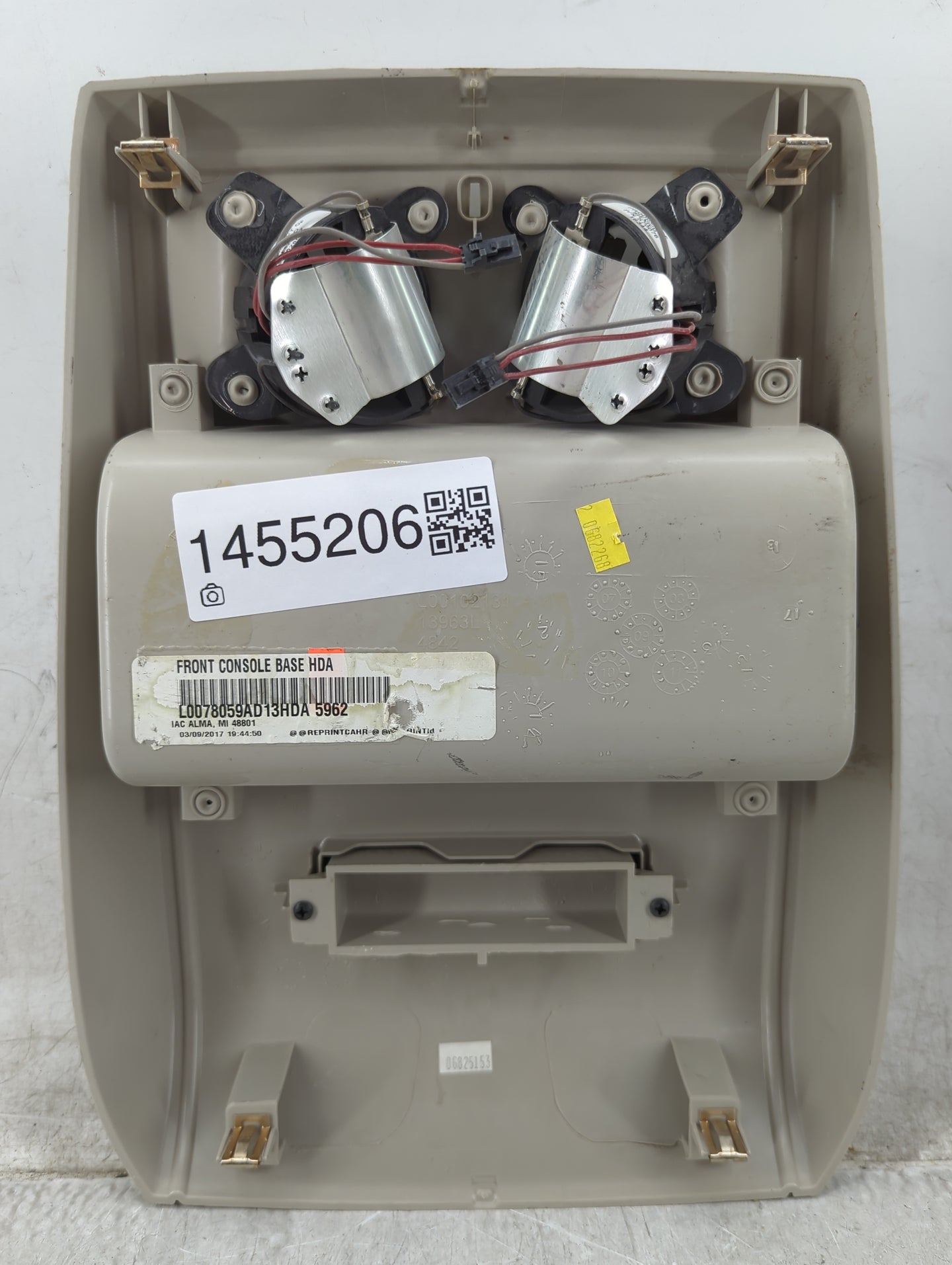 2017 Dodge Caravan Overhead Roof Console - Oemusedautoparts1.com