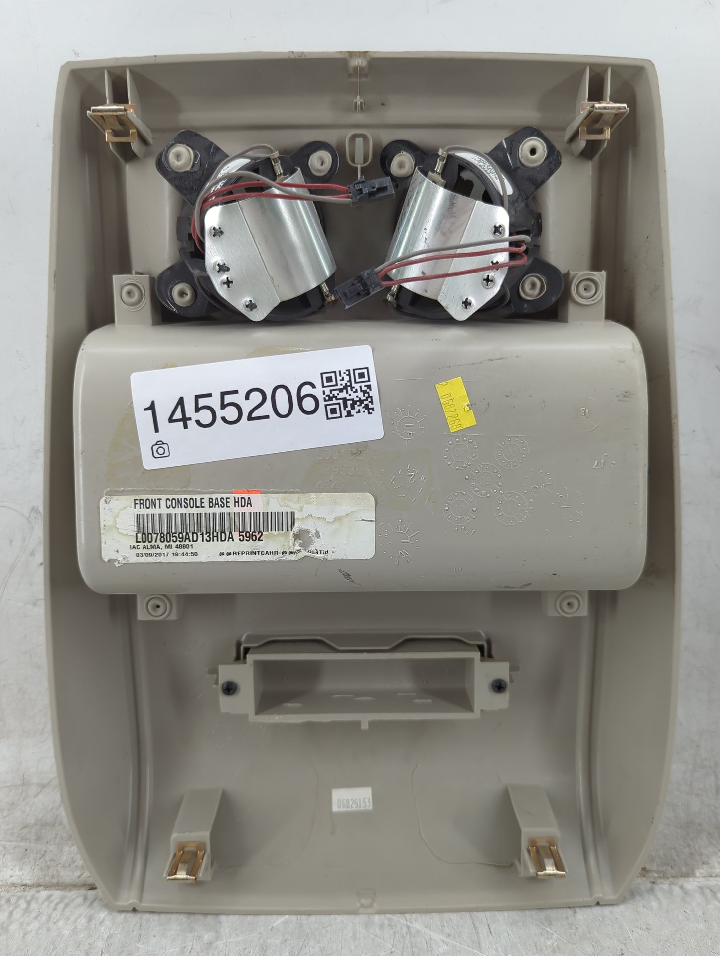 2017 Dodge Caravan Overhead Roof Console - Oemusedautoparts1.com