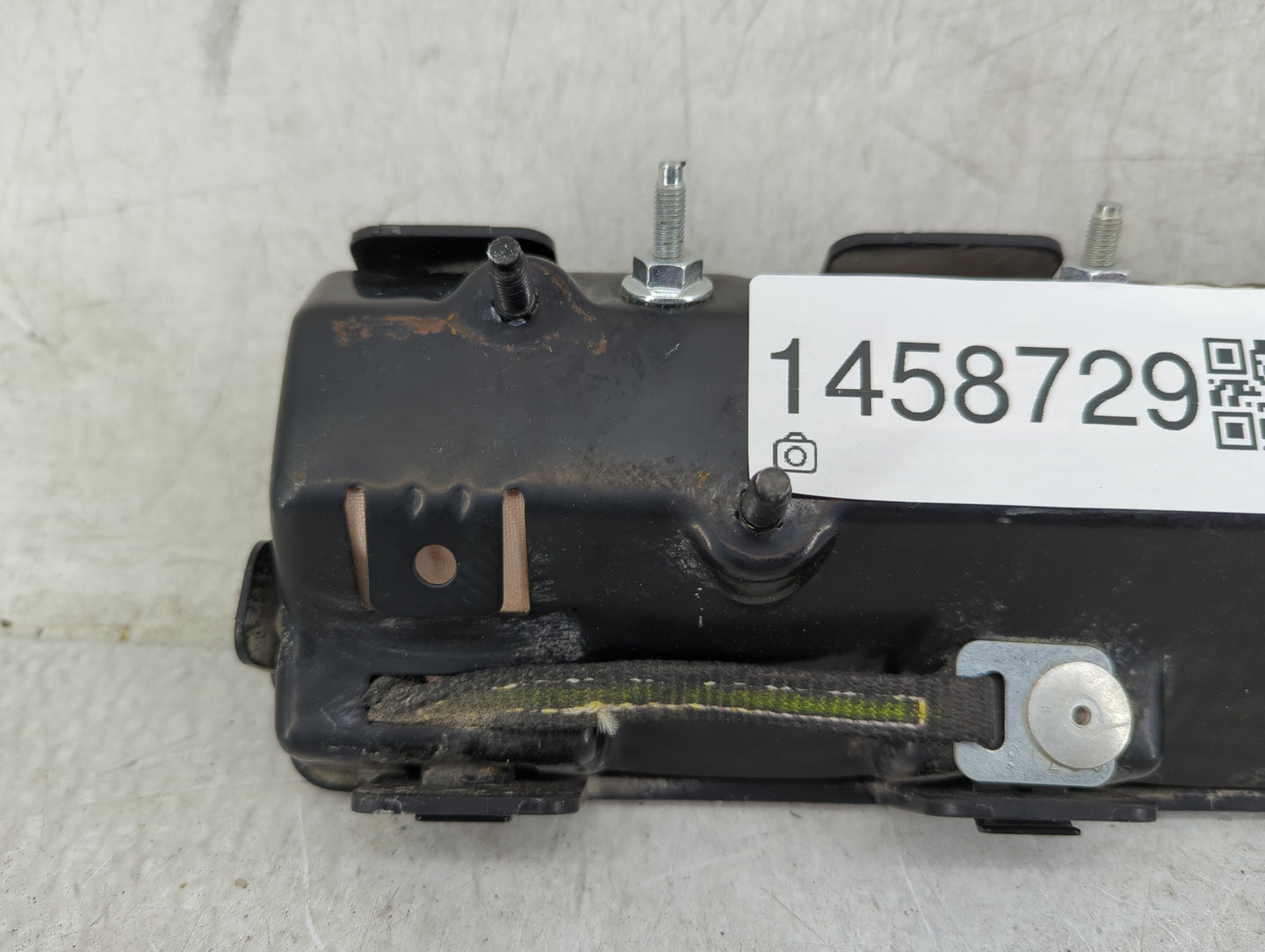 2017 Dodge Caravan Air Bag Driver Left Knee OEM P/N:2449509 161 Fits OEM Used Auto Parts - Oemusedautoparts1.com