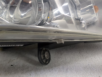 Dodge Caravan Passenger Right Oem Head Light Headlight Lamp 1458956