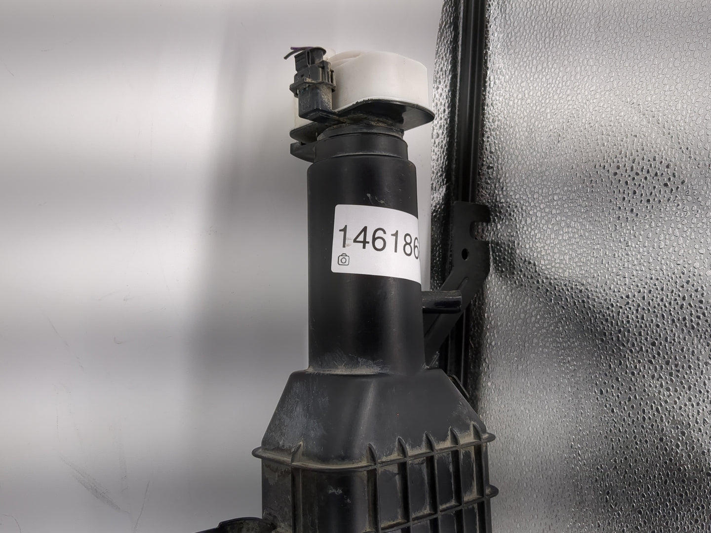 2017 Dodge Caravan Fuel Vapor Charcoal Canister 1461868 - Oemusedautoparts1.com